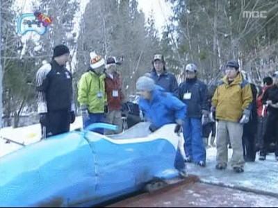 대한민국 썰매 레전드가 인정한 연예계 인재.gif