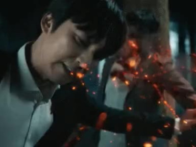 만화책 찢고 나왔다는 아일랜드 김남길.jpg