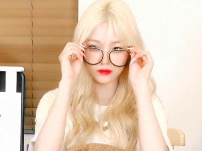 잔인한 현실을 보여주는 만화