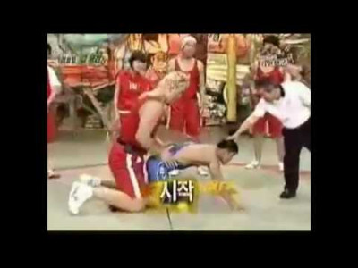 최홍만 VS 레슬링 금메달 리스트